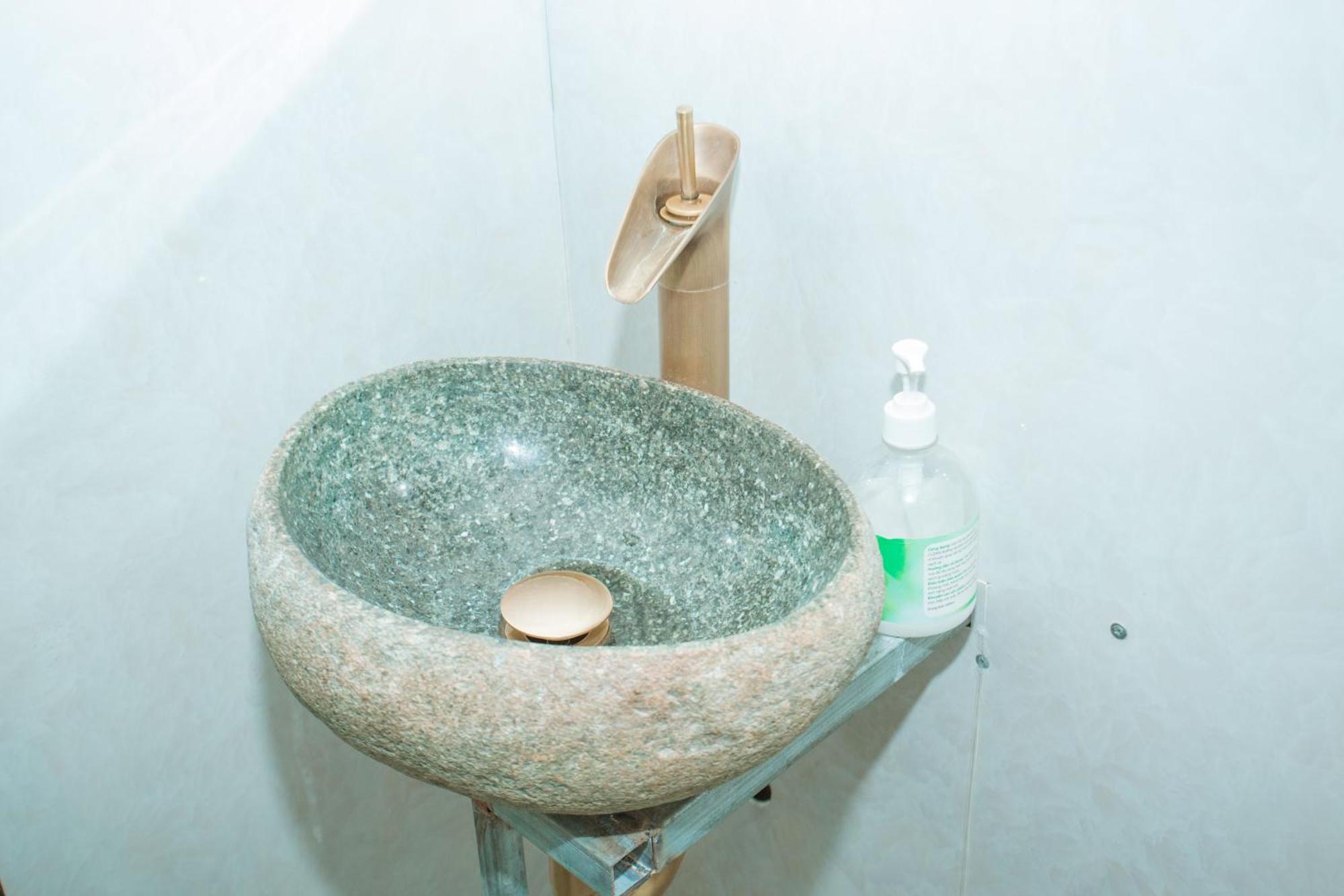 Phong Nha A Little Leaf Homestay 外观 照片